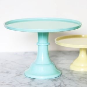 NWT Melamine Cake Stand